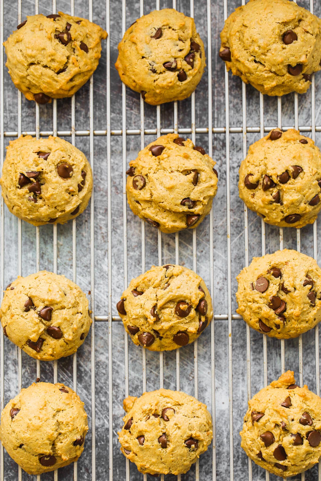 Maple Sweetened Peanut Butter Chocolate Chip Cookies