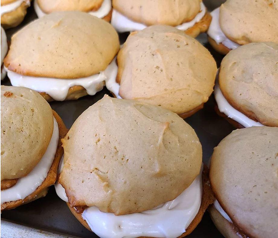Maple Whoopie Pies